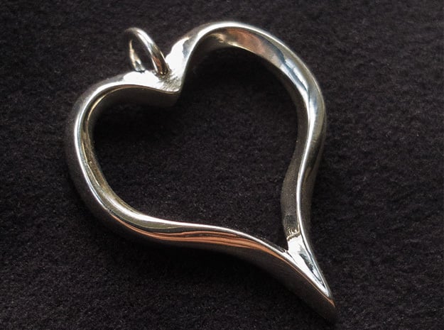 Twisted Heart pendant