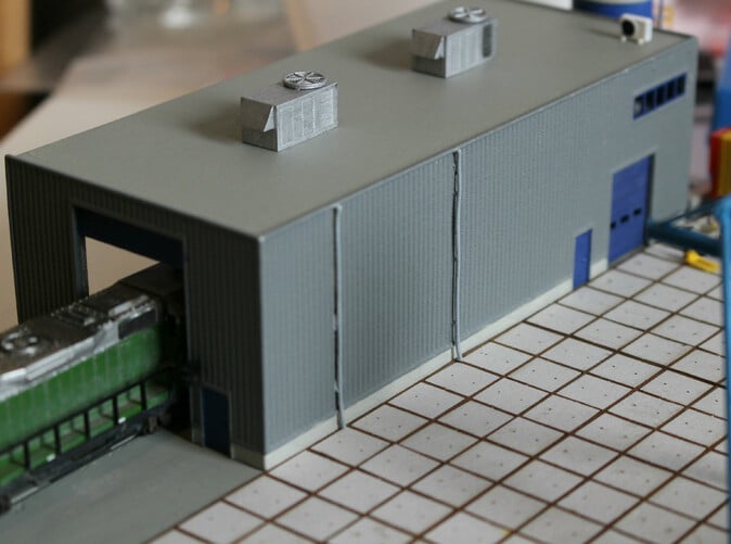 N Scale Truck Maintenance Garage Kit  3D Printed 