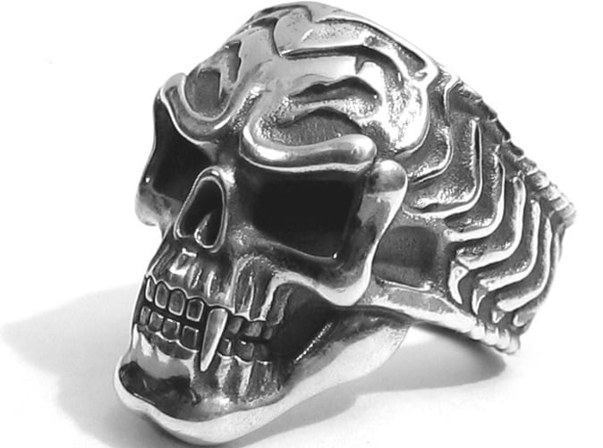 skull ring - Silver Glossy with Aftermarket patina
