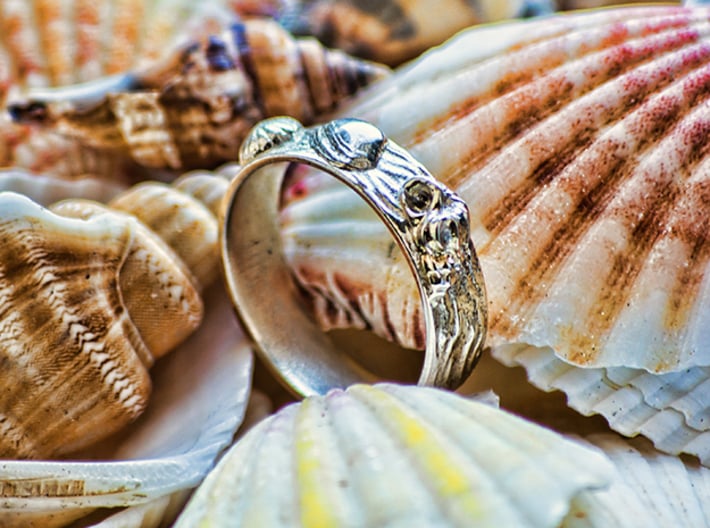 Sea Shell Ring 1 - US-Size 2 1/2 (13.61 mm) 3d printed Seashell Ring in polished silver (shown: size 10)