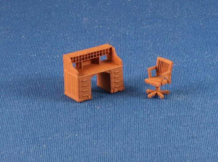 Rolltop And Chair HO Scale 3d printed 