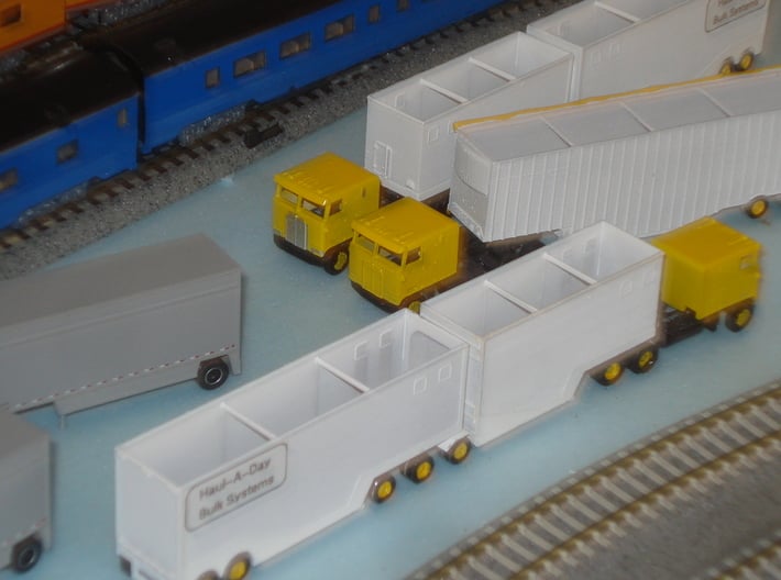 Details about   N Scale Custom Consolidated Freightways Piggyback Trailer NO CASE #1 