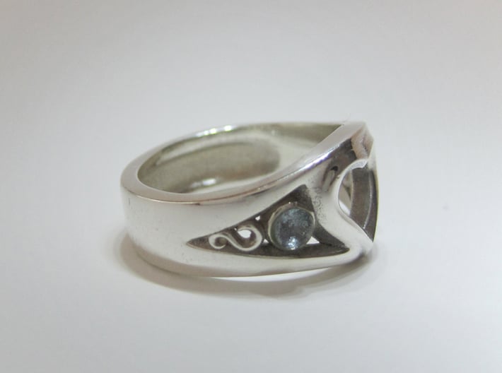 Heart Ring(Inner diameter of ring 16mm) 3d printed 