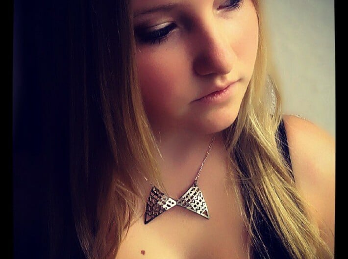 Aztec Necklace 3d printed Raw Silver - Instagram @fabmejewelry