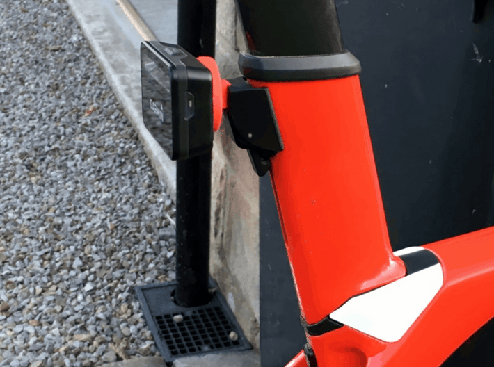Trek Madone SLR Garmin VARIA seatpost mount