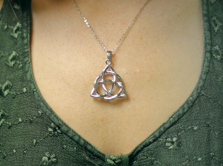 MENDEL Celtic Trinity Knot Necklace Gold Triple Triquetra Rune Symbol Pendant