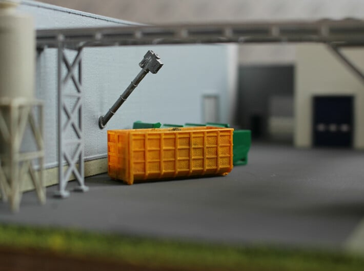 N Scale Screw Conveyor 5m45d +container 3d printed 