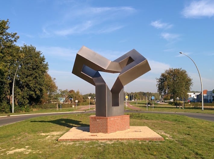 Ovonde Sculpture 3d printed Stainless steel original at Ovonde on Leenderweg, Valkenswaard, Netherlands