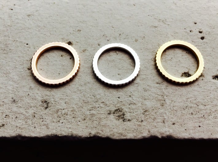 Ingranaggi Ring S/M 17mm 3d printed Gold, Rose & Rhodium Plated