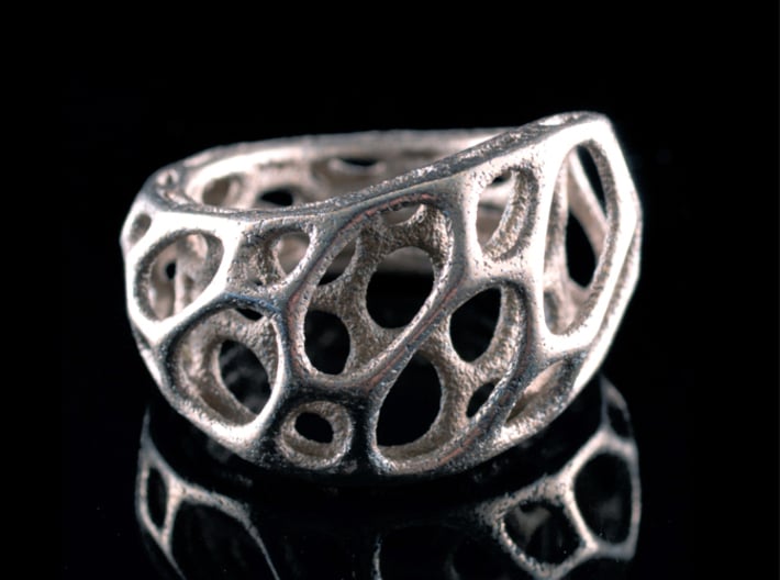 2-Layer Twist Ring 3d printed in Stainless Steel