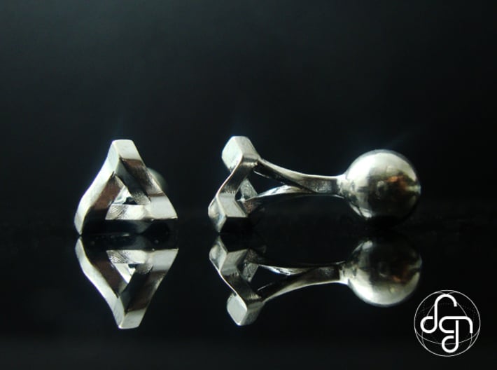 Penrose Triangle Cufflinks 3d printed Detail [Polished Silver]