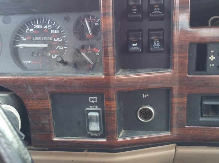 4 Switch Clock Panel for 84-96 XJ and MJ 3d printed 