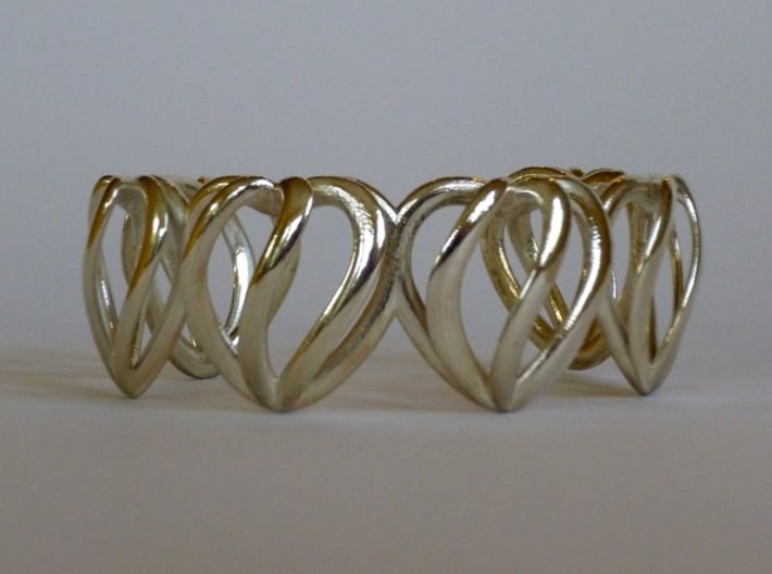 Heart Cage Bracelet (5 large hearts) 3d printed 