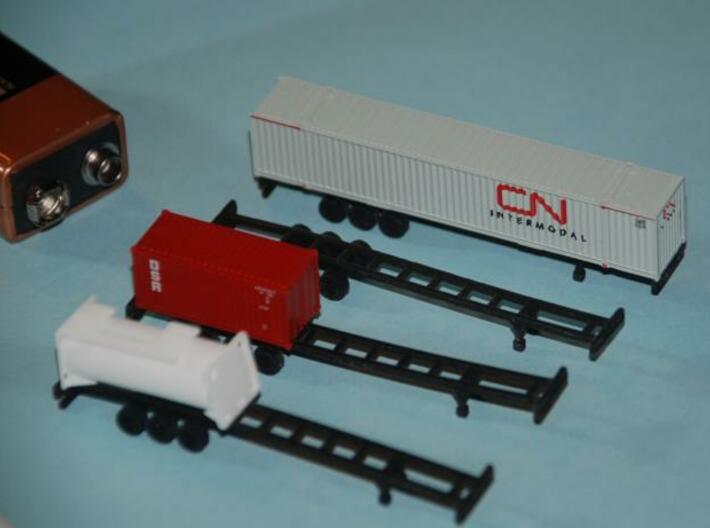 53 foot Container Chassis - Set of 4 - Z scale 3d printed Printed in Black Detail
