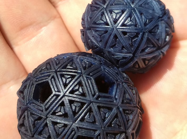 Soft-Boiled Geodesic (2.7cm) 3d printed Dyed with blueberry tea