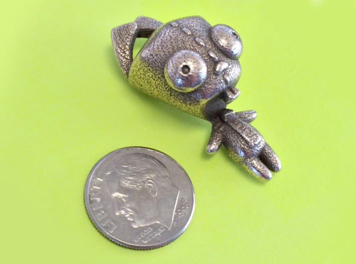 Gir Dog Suit Steel (1.5in Pendant) 3d printed Size comparison, perfect for keychain or pendant