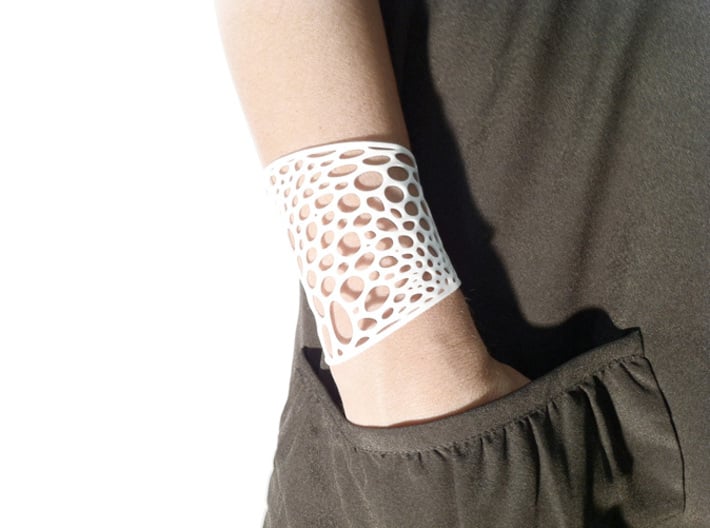 Voronoi bracelet #2 (MEDIUM) 3d printed 