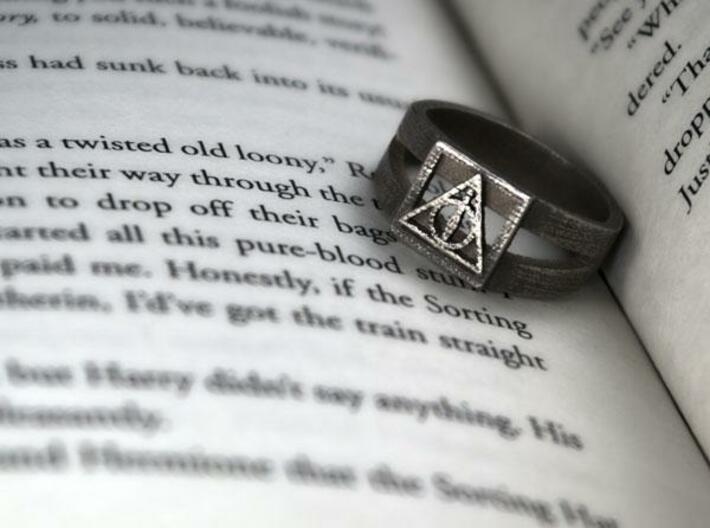 Deathly Hallows Ring Size 6 3d printed Deathly Hallows Ring 2
