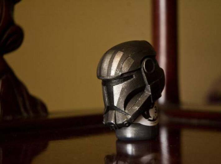 Special Ops Helmet 3d printed The helmet after getting a paintjob. (Perspective View)