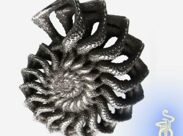 Winglink from the Ammonite Range by unellenu 3d printed Linked_fractal_shell_pendant_1