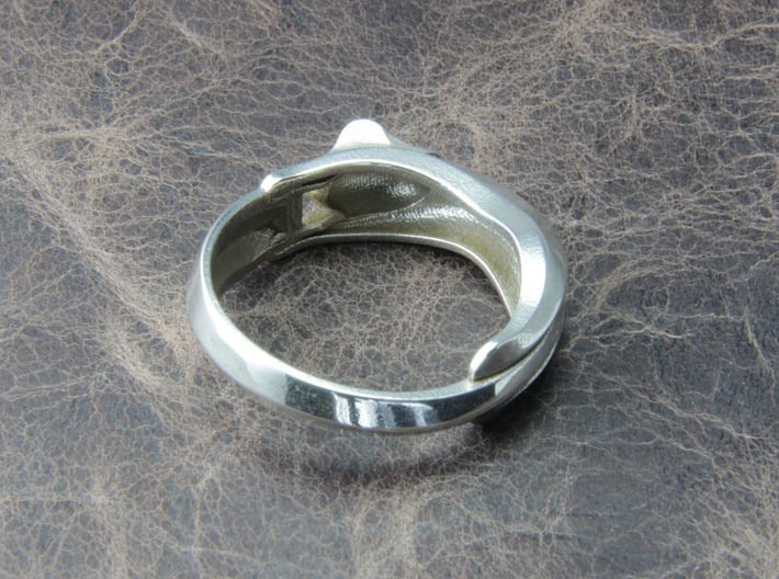 Cat Ring 3d printed This material is Polished Silver.