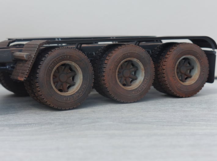 Mack Heavy Spider Wheels 3d printed The tires on this model are also 3D printed