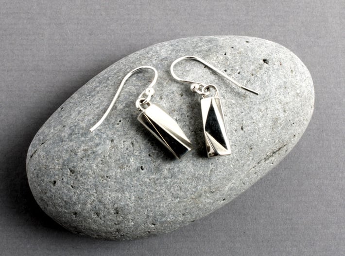 Scutoid Earrings - Mathematical Jewelry 3d printed Scutoid Earrings in polished silver