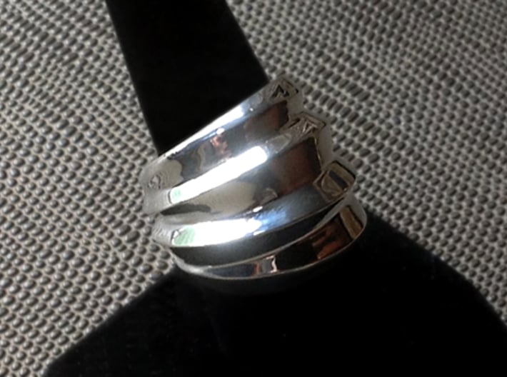 Twisted Ring - Size 9 (18.95 mm) 3d printed