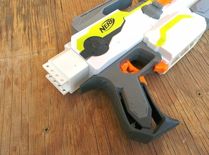 Nerf Receiver Picatinny Mount Adapter (Short) 3d printed 