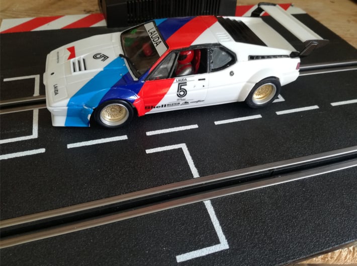 Chassis 124 for BMW M1 Procar Revell 18D 3d printed 