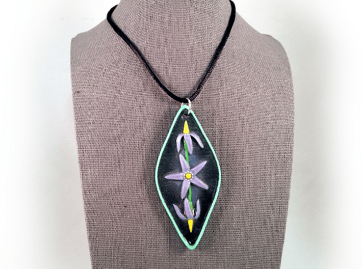 Nightshade Pendant 3d printed Does not include cord or fastenings.