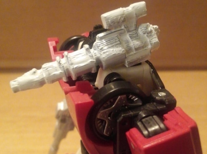 TF WFC Siege Sideswipe Pivoting Shoulder Launcher 3d printed 