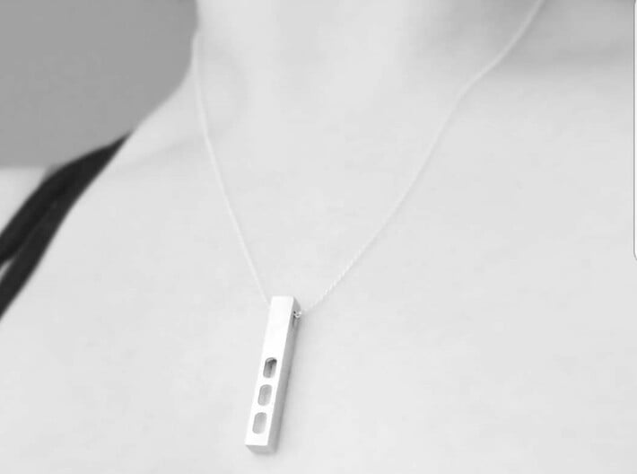 Torquere Pendant 3d printed Natural silver, 18in cable chain