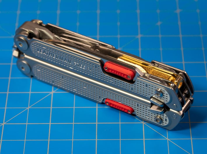 4mm Bit Holder Mod for Leatherman FREE P4 & P2 3d printed Folded View