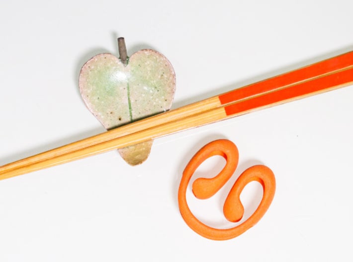 Cute Chopsticks Helper 3d printed cute and fits in scene