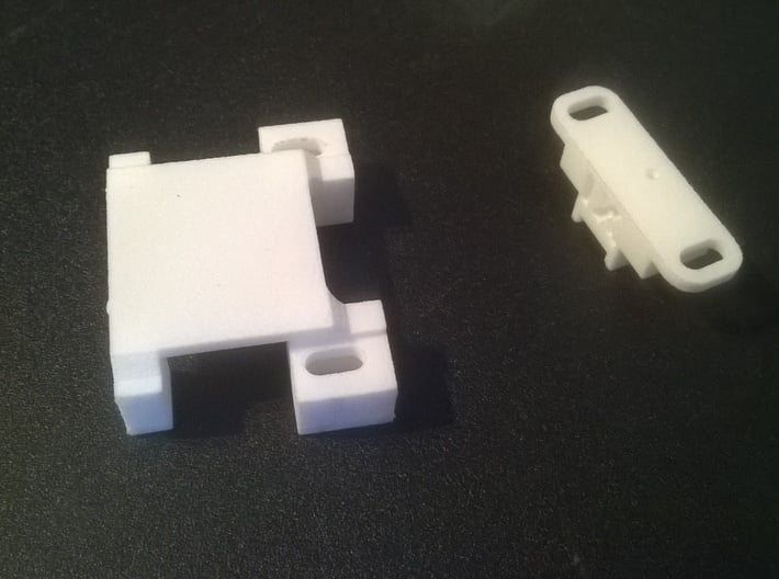 Adap. Fly  M1 to Slot.it HRS-2 Chassis 3d printed 
