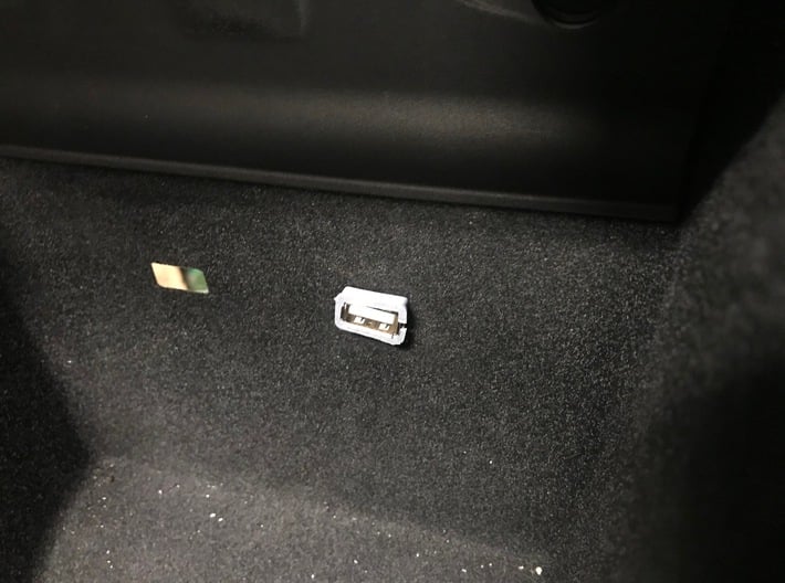 Tesla Model 3 USB extension adapter 3d printed putting into place