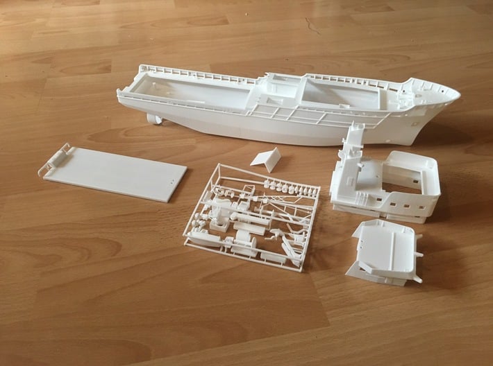 Apache fleet tug, Superstructure (1:144, RC) 3d printed all printed parts for the model