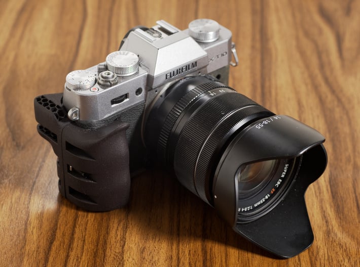 Ergonomic grip for X-T30 3d printed This image shows the X-T10 with according grip.