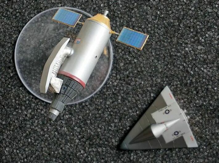 Manned Orbiting Laboratory (MOL) Re-Entry Vehicle  3d printed Completed model 