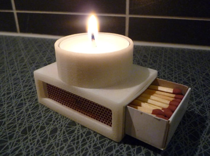 Matchlight 3d printed Tealight candle with matchbox.