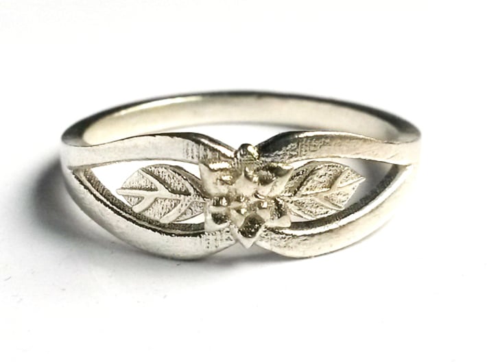 Silver Flower Ring 3d printed 
