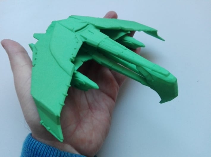 Romulan Augur Class 1/2500 3d printed Green Processed Versatile Plastic. Picture by militiatempli.