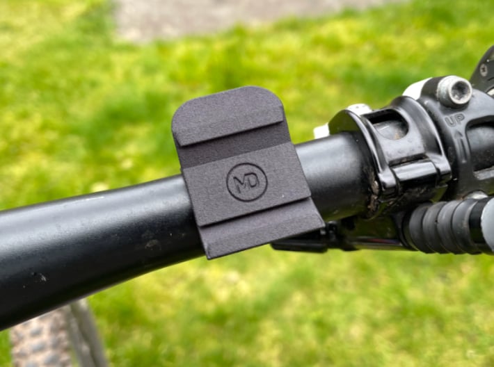 Horizontal handlebar mount for GoPro The Remote  3d printed Mounted on handlebar