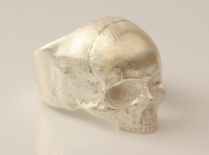 Yorick Memento Mori Skull Ring 3d printed yorick memento mori skull