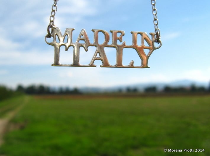 Made in ITALY Pendant 3d printed Premium Silver. The pendant is sold alone, it comes in a velvet pouch.