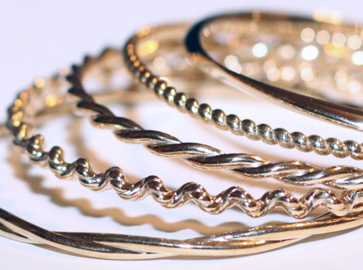 KnobbyKnot Bangle Bracelet MEDIUM 3d printed 3D Printed Bangle Bracelets in Polished Brass