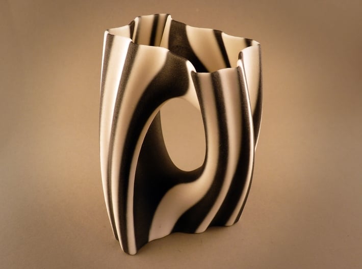 Julia Vase #002 - Yin Yang 3d printed Julia Vase #002 - Yin Yang