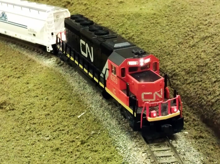Locomotive 3 Chime Horns Type 3-1 & 3-2 N Scale 3d printed Type 2 On SD40-2