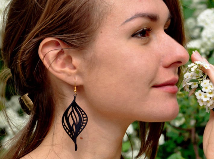 DNA Leaf Spiral Earring (left) 3d printed 